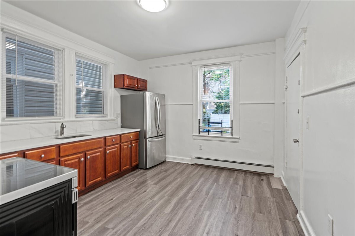 Building Photo - 871 S 19th St