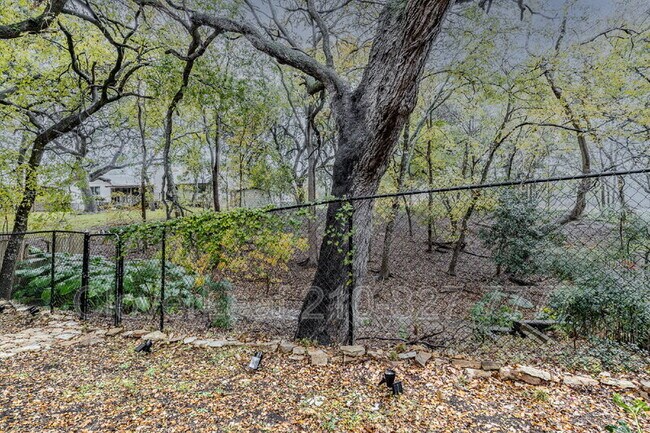 Building Photo - 103 Silver Terrace