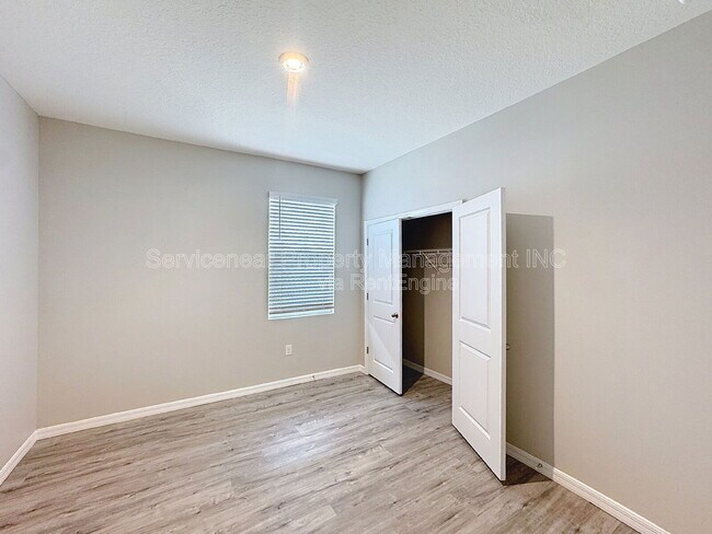 Building Photo - 13542 Golden Lime Ave