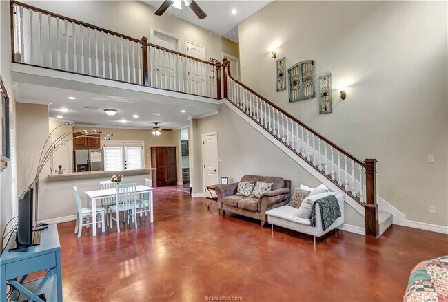 Building Photo - 1001 Welsh Ave