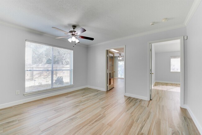 Building Photo - 6930 Haven Creek Dr