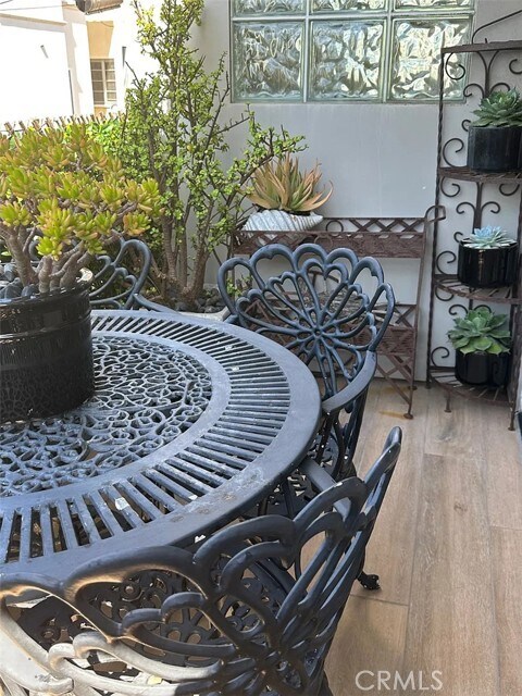 Building Photo - 433 Marine Pl