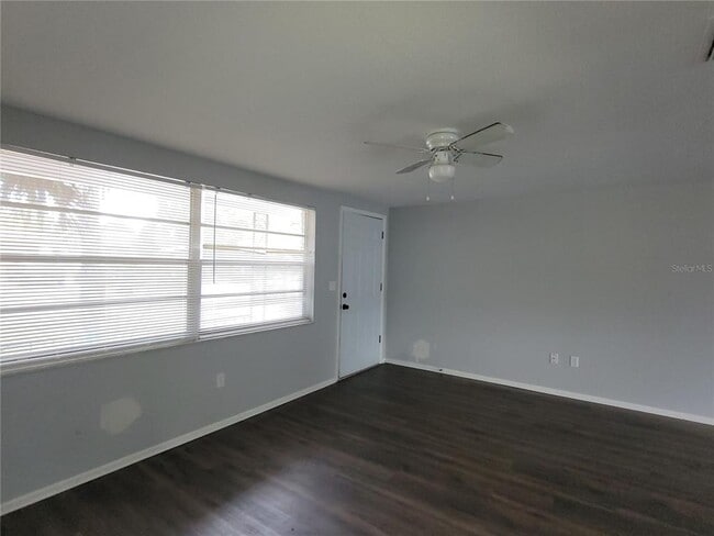 Building Photo - 8650 Robilina Rd