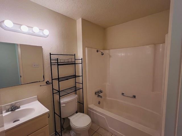 Building Photo - 4811 Rollingwood Ct