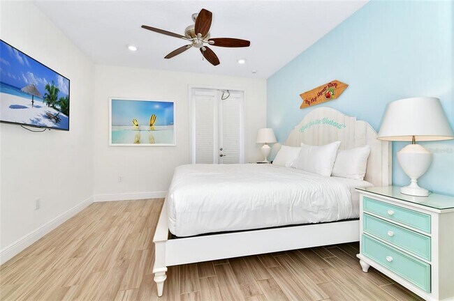 Building Photo - 8024 Flip Flop Way