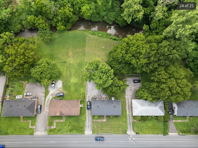 Building Photo - 4989 Edmondson Pike