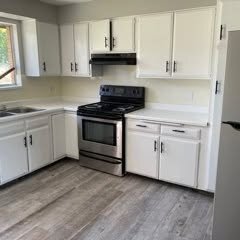 Building Photo - 55 W 990 S