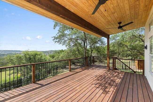 Building Photo - 17133 Majestic Ridge Rd