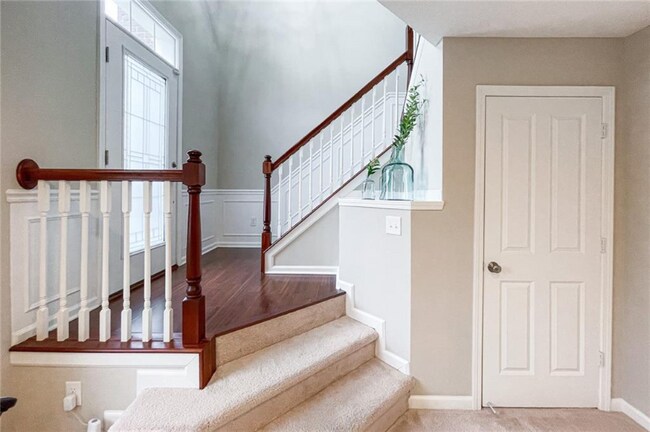 Building Photo - 12729 Vanderhorst St