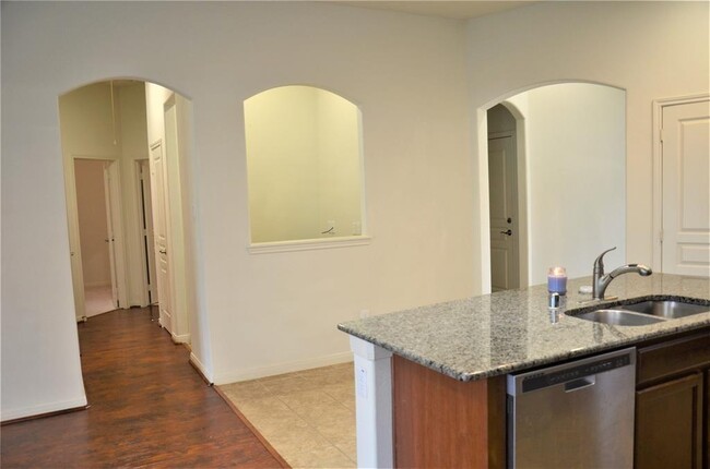 Building Photo - 4231 Canton Crest Dr