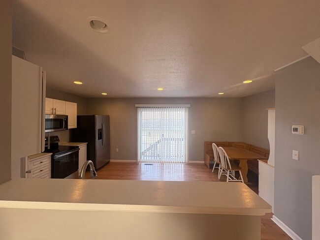 Building Photo - 7284 W Campus Rd