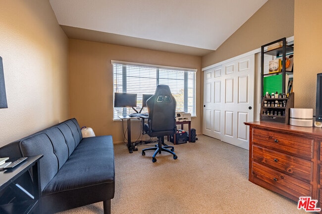 Building Photo - 4600 Don Lorenzo Dr