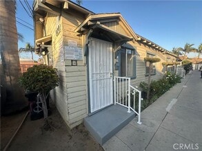 Building Photo - 920 McFarland Ave