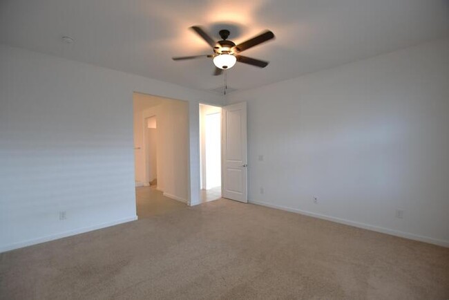 Building Photo - 4021 E Caitlin Dr