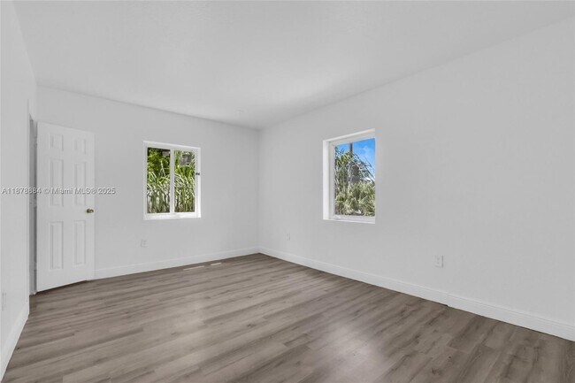 Building Photo - 8329 NW 5th Ave