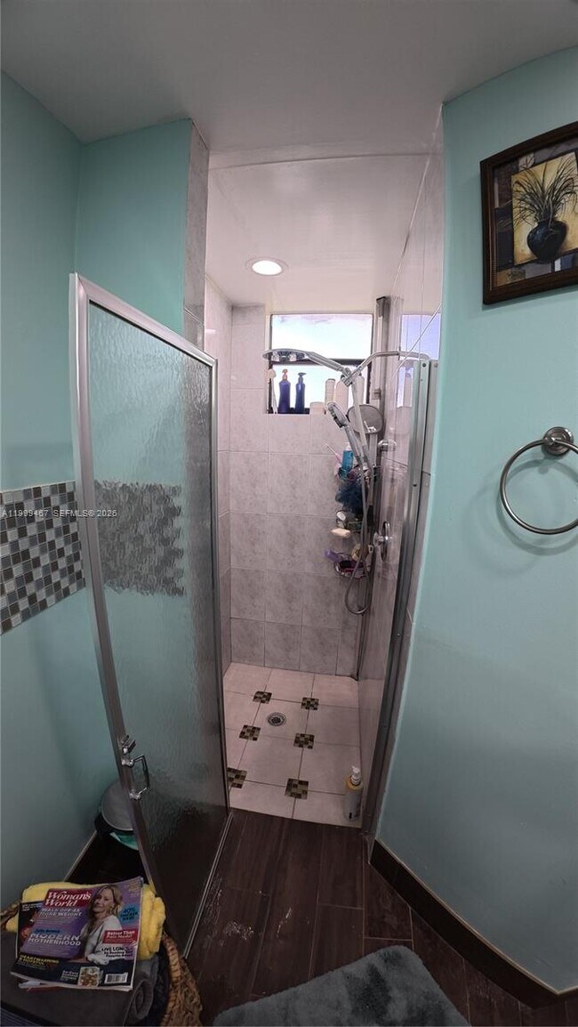 Building Photo - 1871 NW 94th Ave