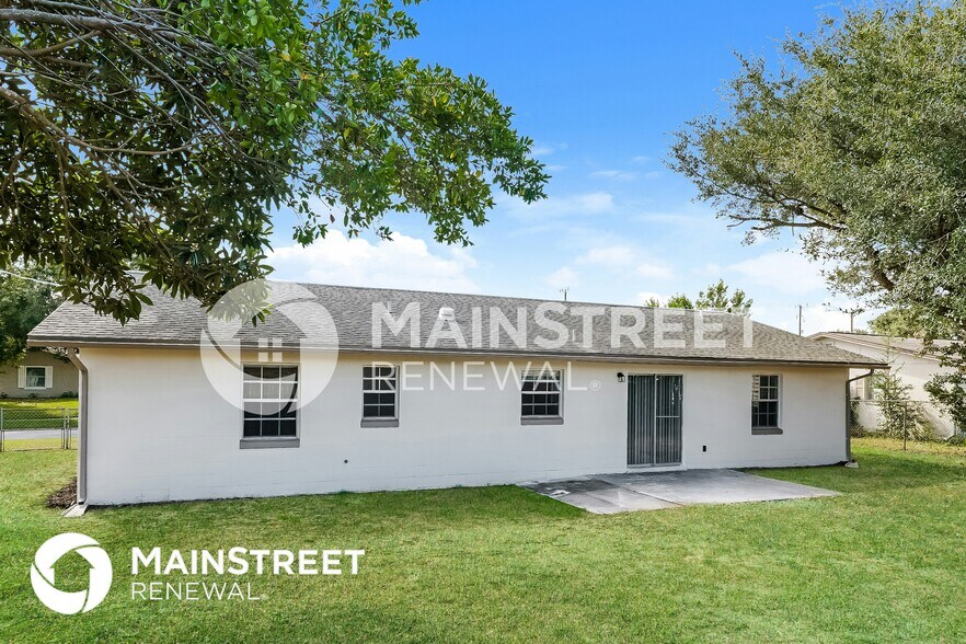 Building Photo - 890 Cynthia Dr