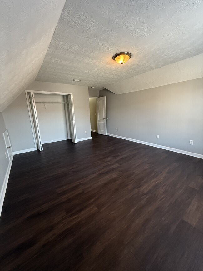 Building Photo - 4304 E Barcelona Way