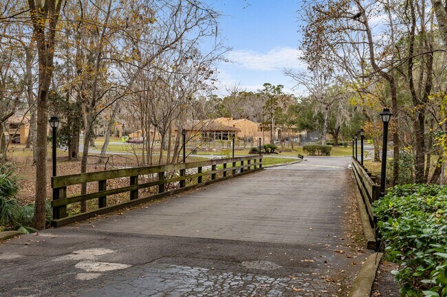 Building Photo - 1810 NW 23rd Blvd