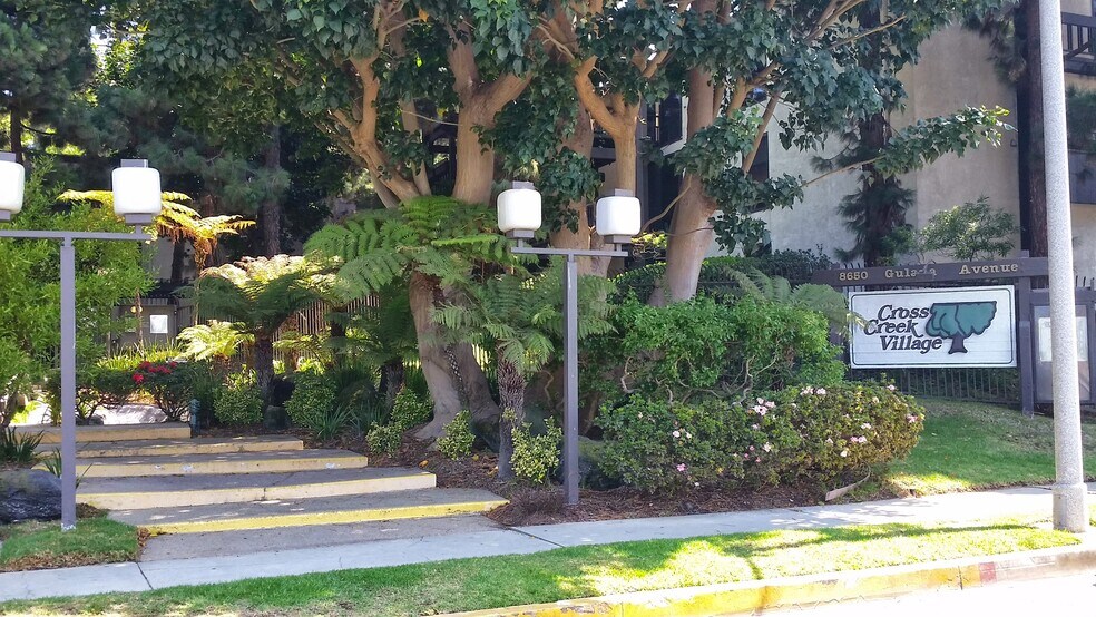 Cross Creek Village from Gulana Ave - 7777 W 91st St