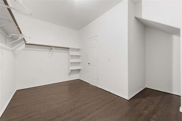 Building Photo - 2239 Heaton St