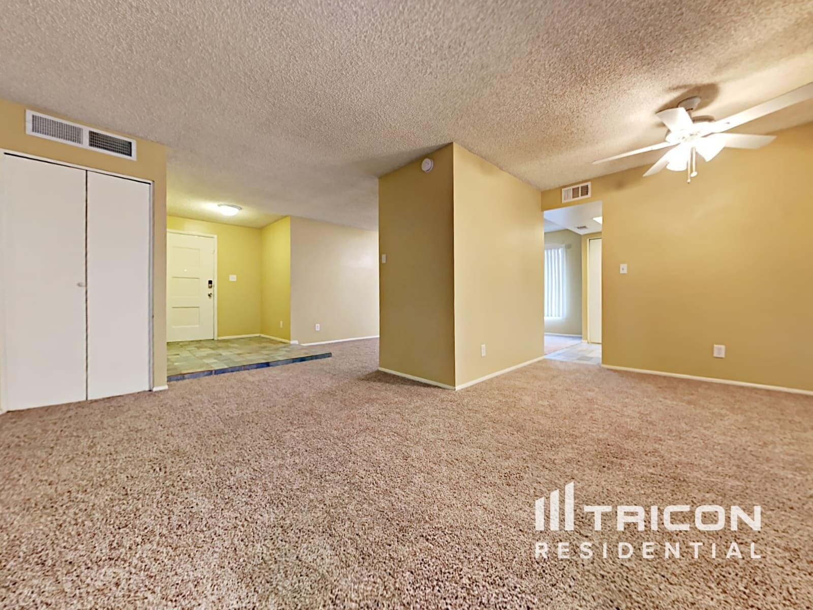 Building Photo - 3822 W Mauna Loa Ln