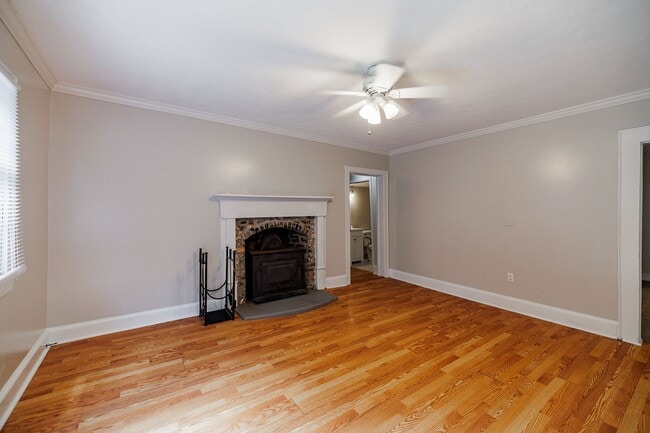 Building Photo - 2121 Simonton Bridge Rd