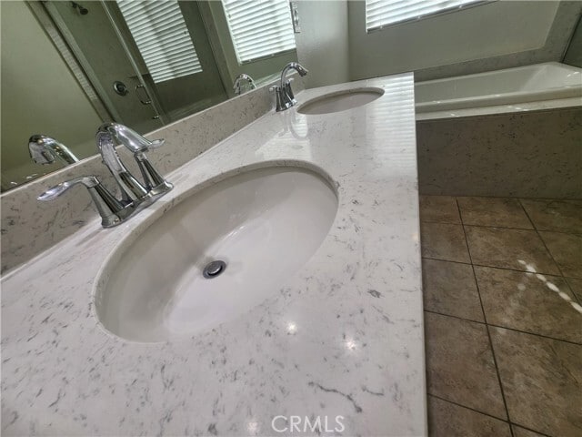 Building Photo - 2930 E Via Terrano