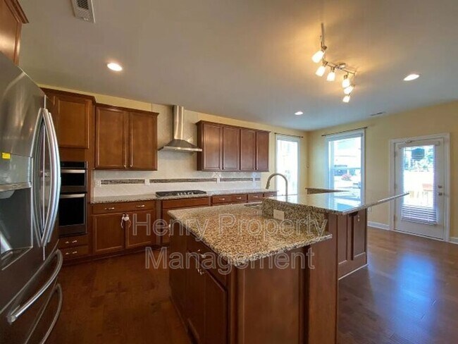 Building Photo - 2280 Chattering Lory Ln