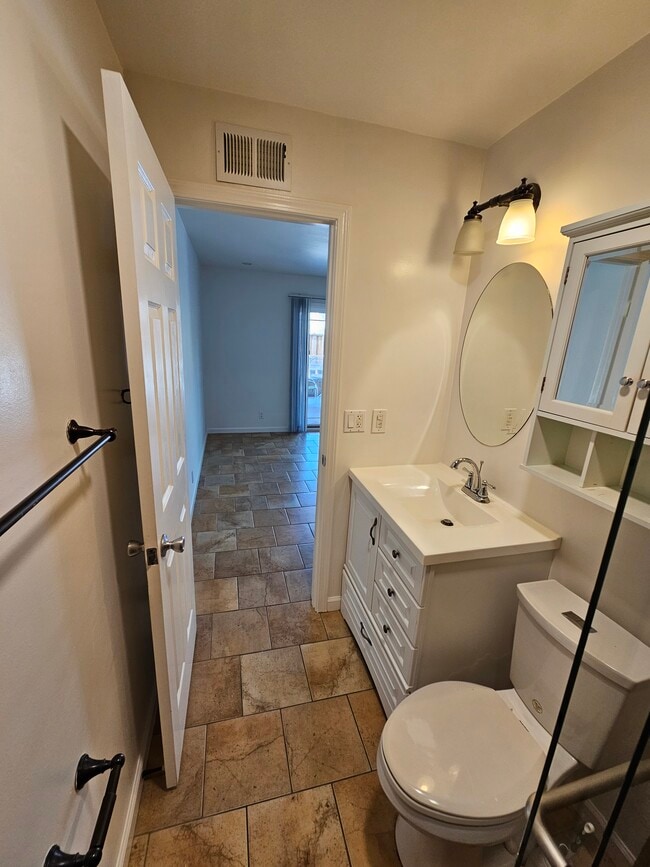 Building Photo - 119 Houlton Ct