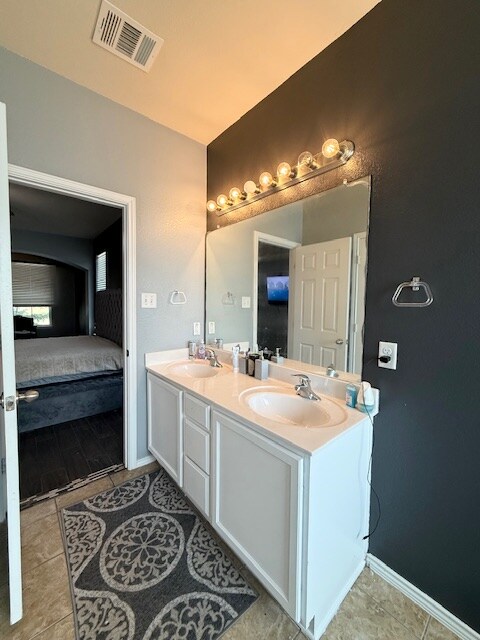Building Photo - 3000 Black Orchid Dr