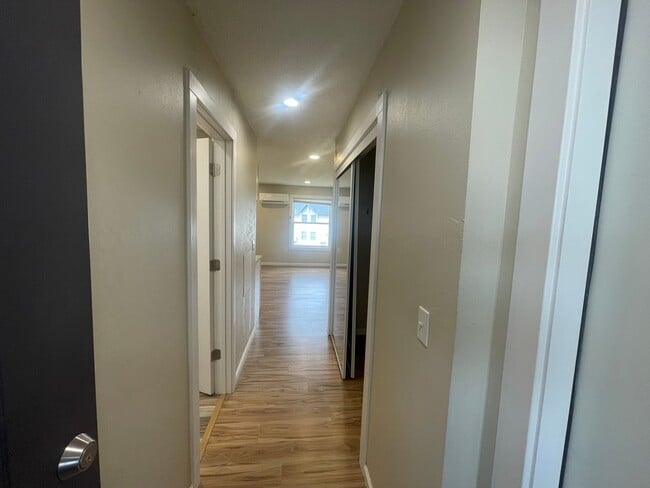 Building Photo - 1125 Ted Dr