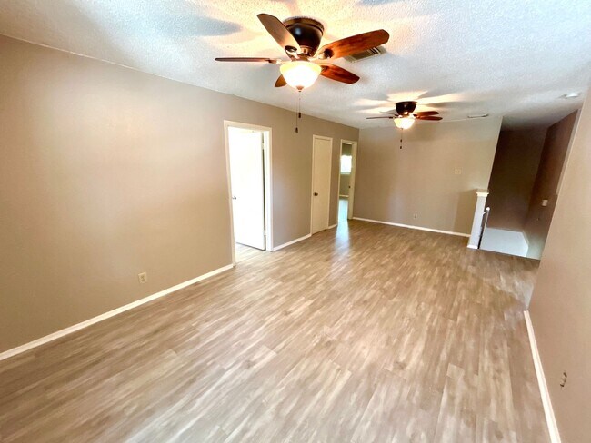 Building Photo - *COMING SOON* Energy-Efficient 4BR Home w/ Solar Panels, Loft & Backyard Oasis!