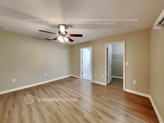 Building Photo - 2826 Gisela Rd