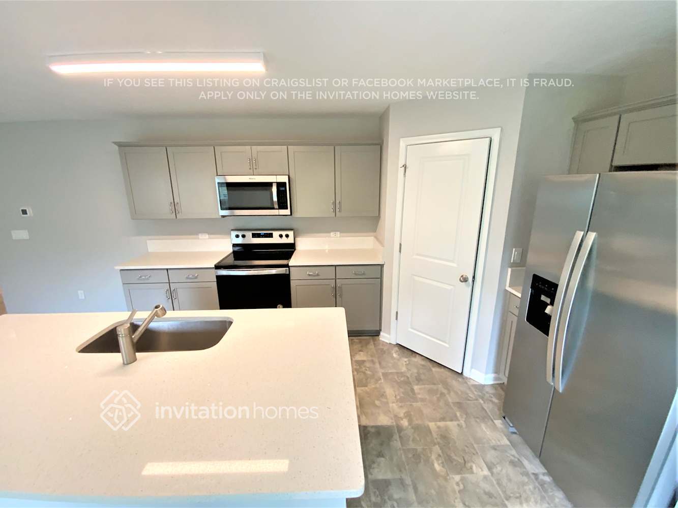 Building Photo - 212 Sawmill Forest Ct