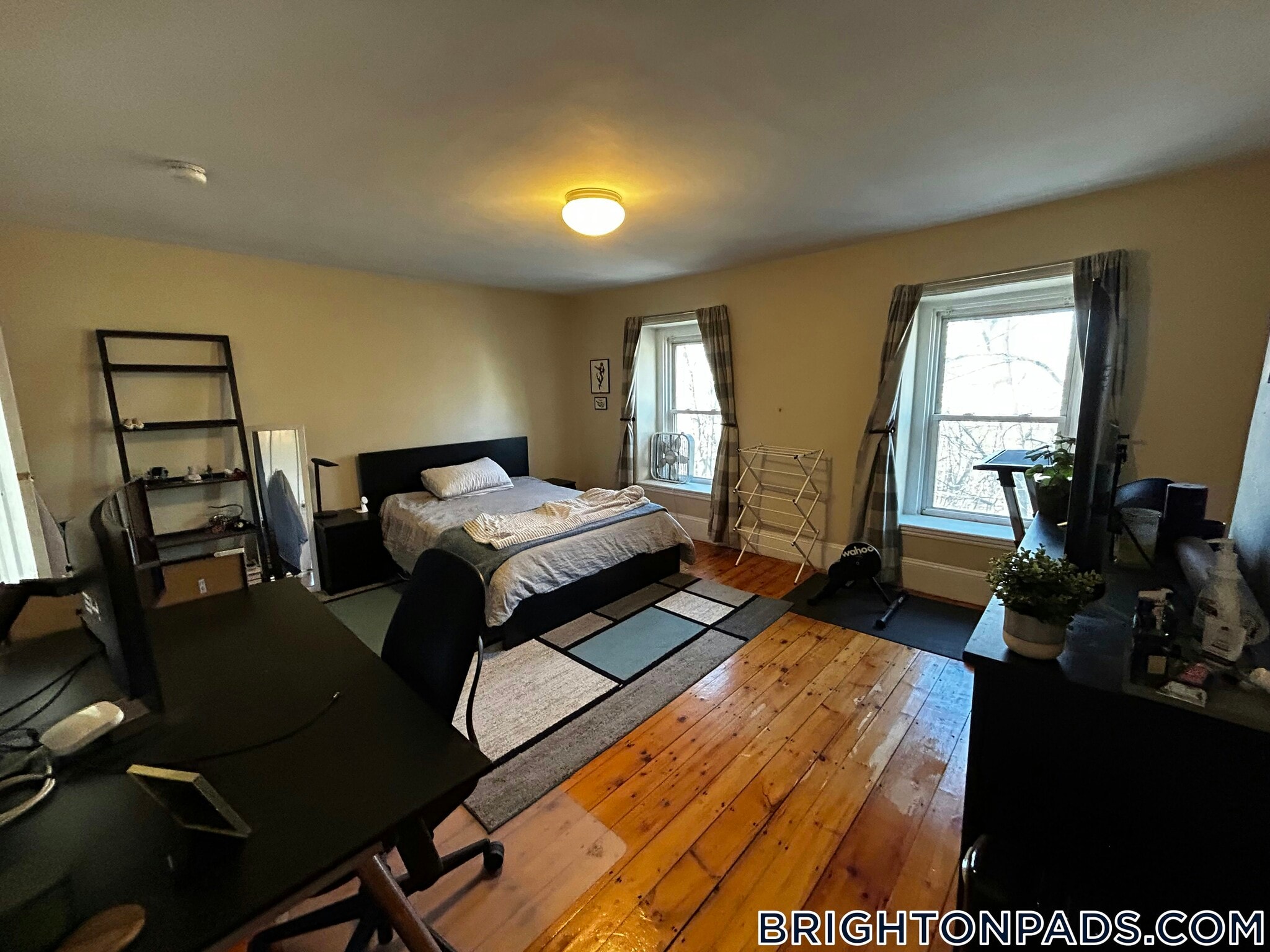 Building Photo - 14 Woodmont St