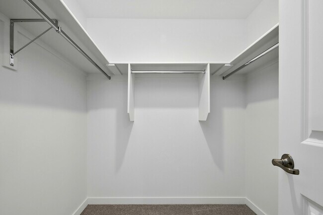 Building Photo - 8164 W Grey Alder Dr