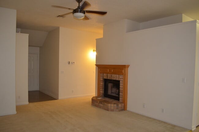 Building Photo - Cute 3bd/2ba pet friendly home in Killeen!