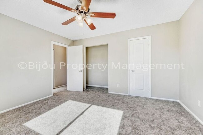 Building Photo - 4232 Gills Mill Ct
