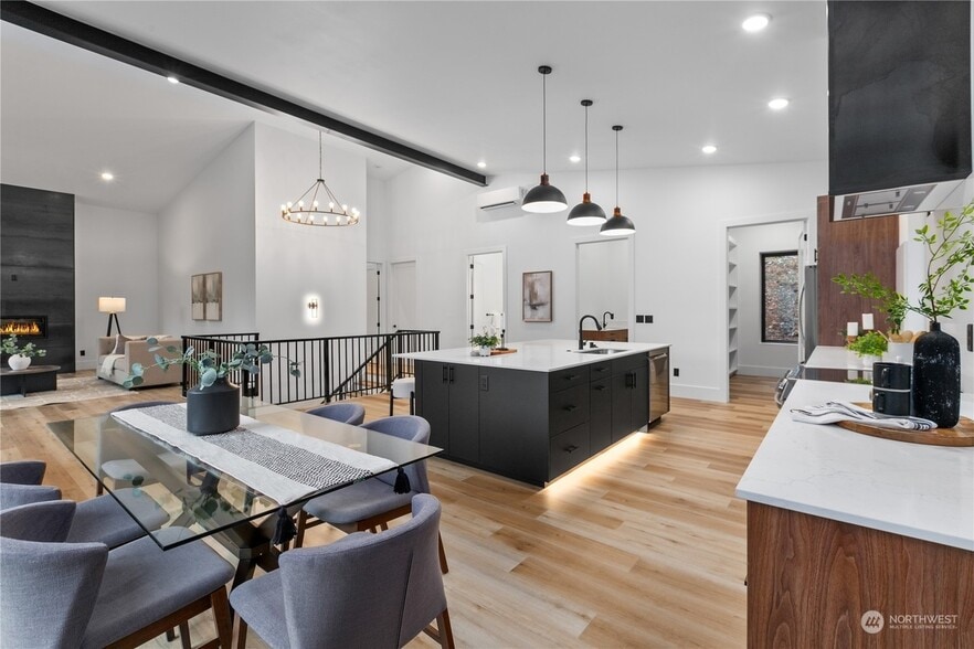 Building Photo - 2952 Brook Ln