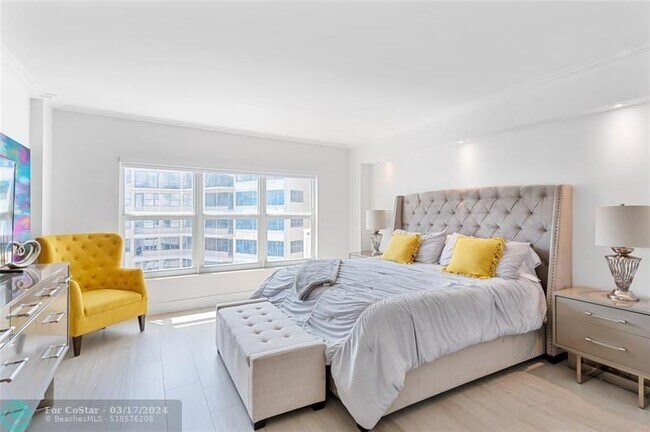 Building Photo - 3850 Galt Ocean Dr