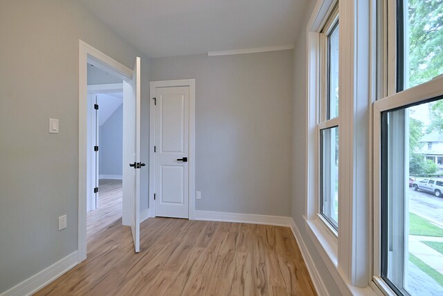 Building Photo - 6424 Sinclair Ave