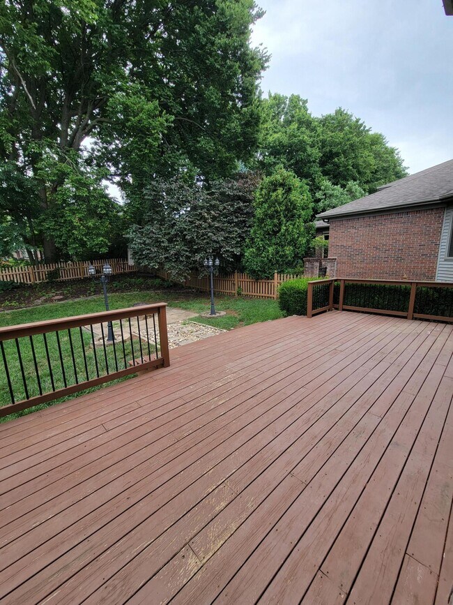Building Photo - 2149 Palomar Trace Dr