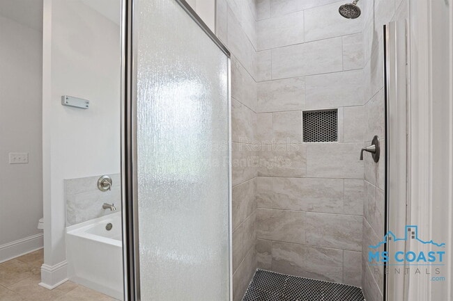 Building Photo - 15328 Oak Creek Cove