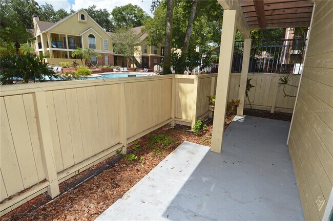 Building Photo - 8647 Mallard Reserve Dr