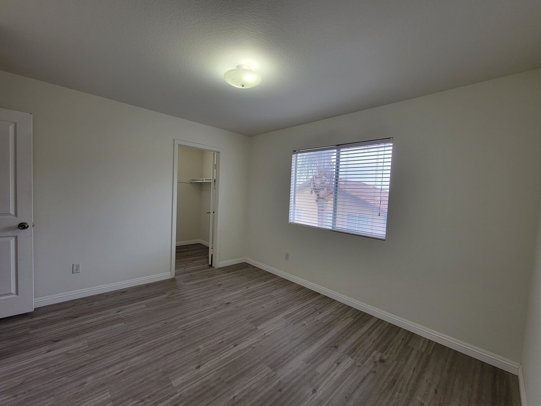 Building Photo - 16241 El Dorado Ct