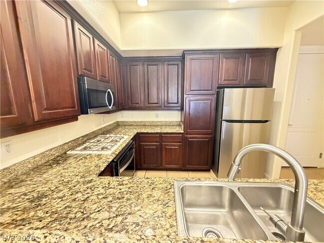 Building Photo - 38 E Serene Ave