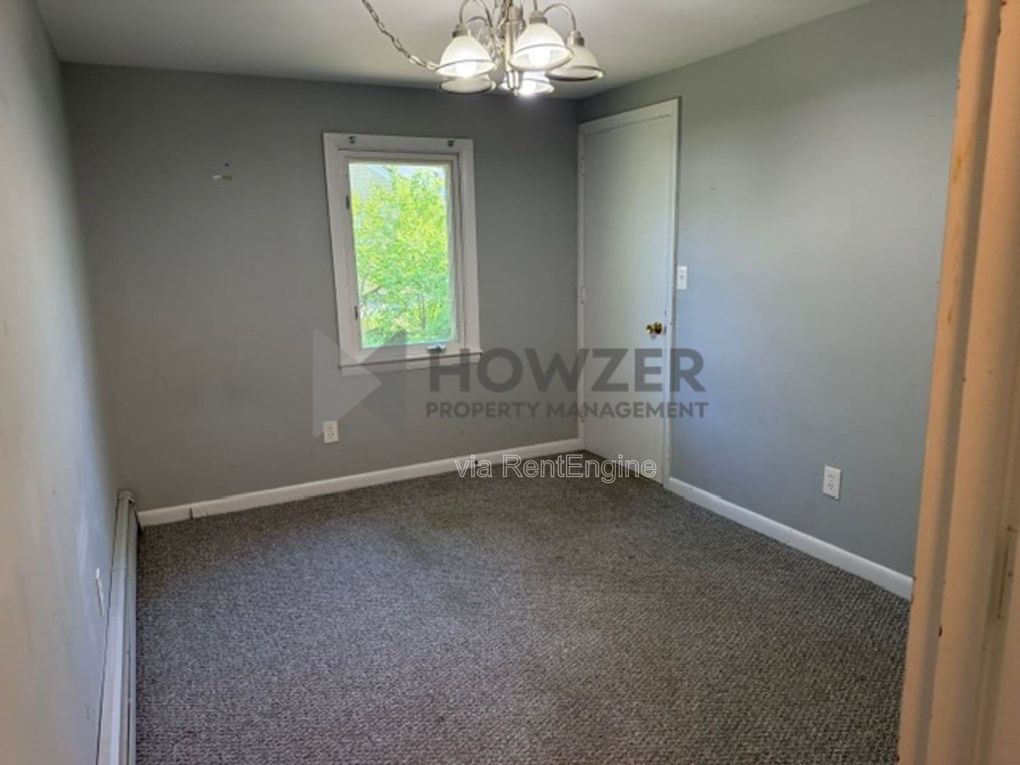 Building Photo - 14 Ellis Dr