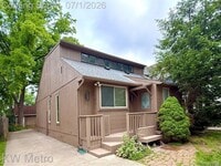 Building Photo - 799 Emmons Ave