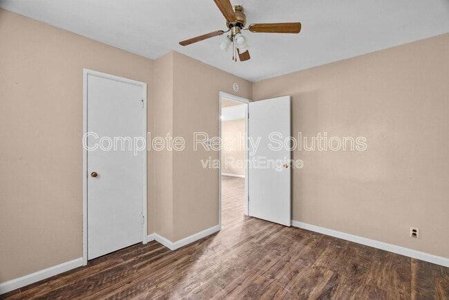 Building Photo - 7219 Harney Ave